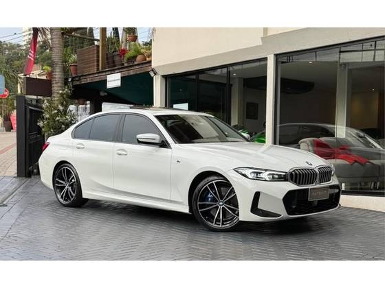 BMW 320i 2.0 16V TURBO FLEX M SPORT AUTOMÁTICO BMW 320i 2.0 16V TURBO FLEX M SPORT AUTOMÁTICO